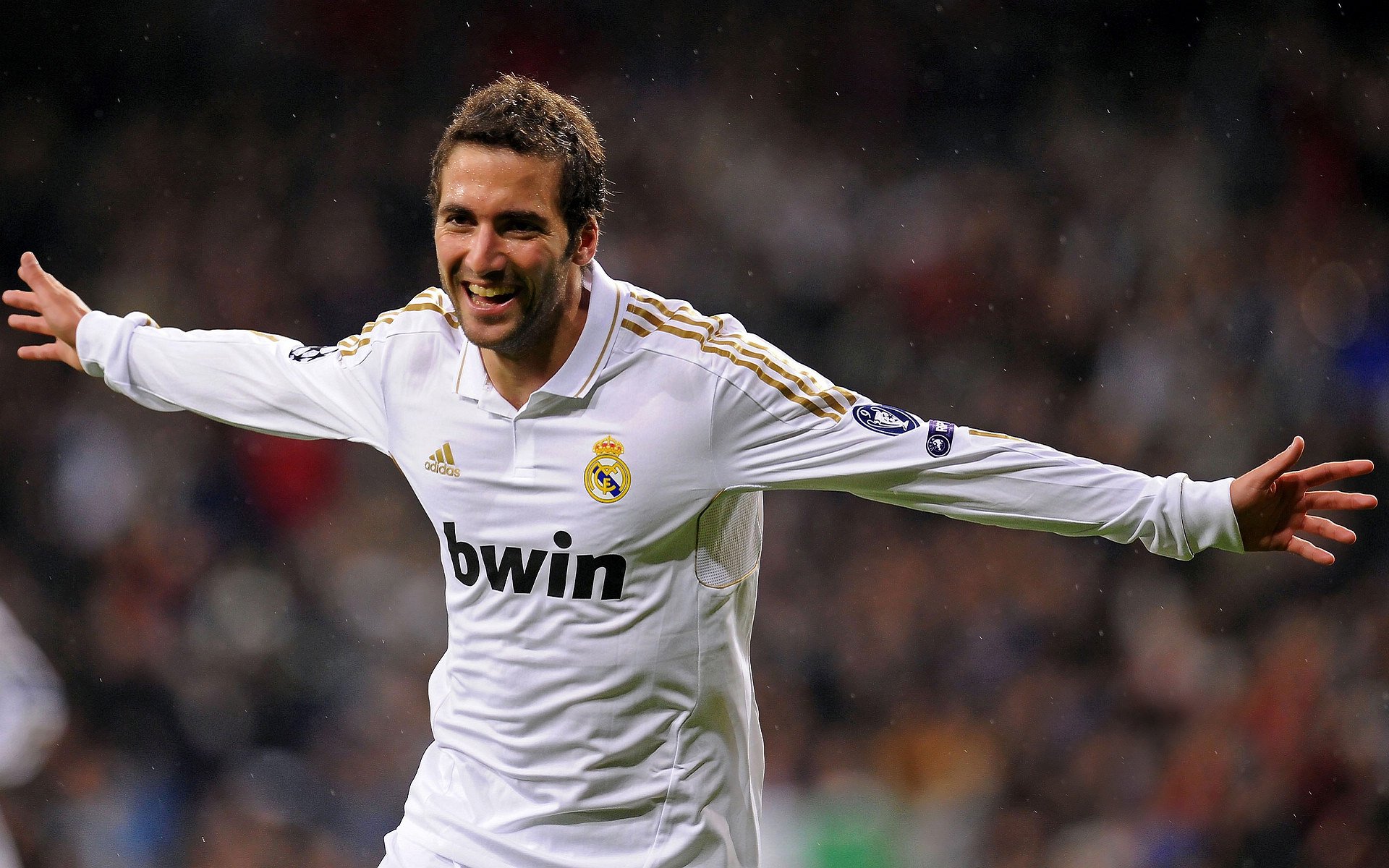 美洲杯劲爆对决：逆境中展现英雄本色，美洲杯决赛剪辑